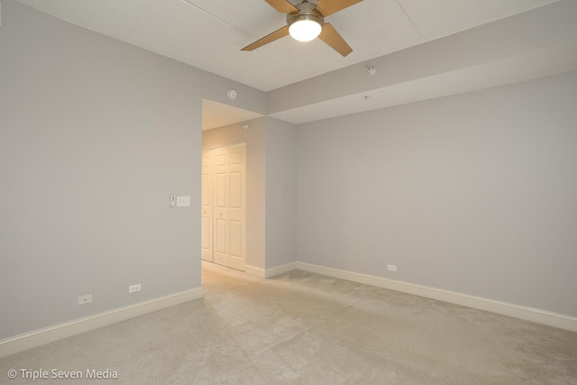 1670 Mill St Unit 508, Des Plaines, IL 60016 - empty room featuring a ceiling fan, light colored carpet, and a smoke detector