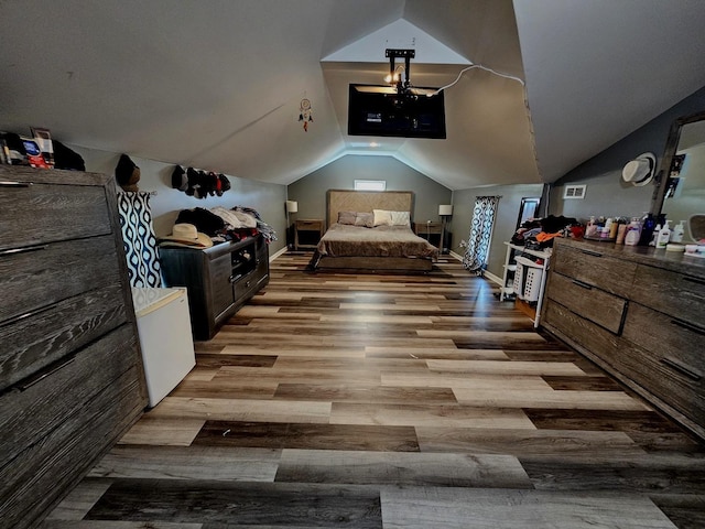 121 N Governor St, Sycamore, IL 60178 - bedroom featuring wood finished floors and vaulted ceiling