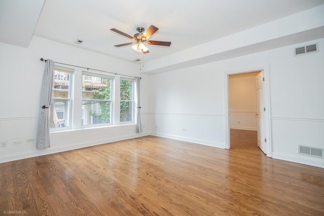 4536 N Sheridan Rd Unit 104, Chicago, IL 60640 - unfurnished room featuring ceiling fan and wood finished floors