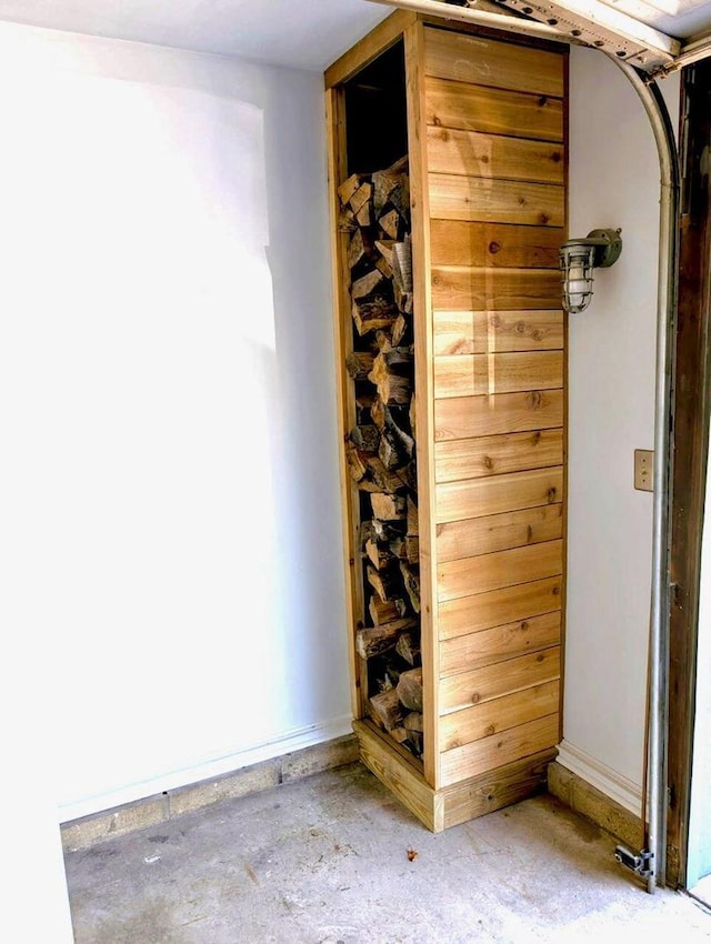 2303 Sumac Ct, Champaign, IL 61821 - view of closet