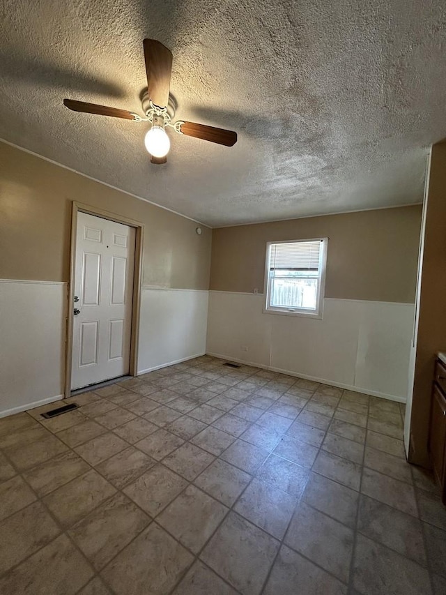 17304 Peach Grov Ave, Hazel Crest, IL 60429 - photo 10