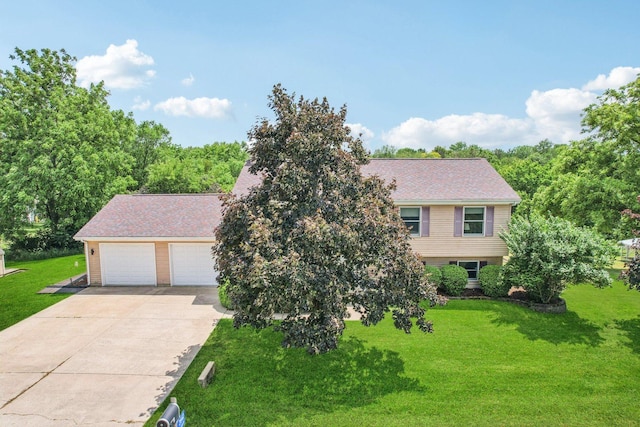2642 N 3739th Rd, Sheridan, IL 60551 - view of front of house with a front yard, driveway, and a shingled roof