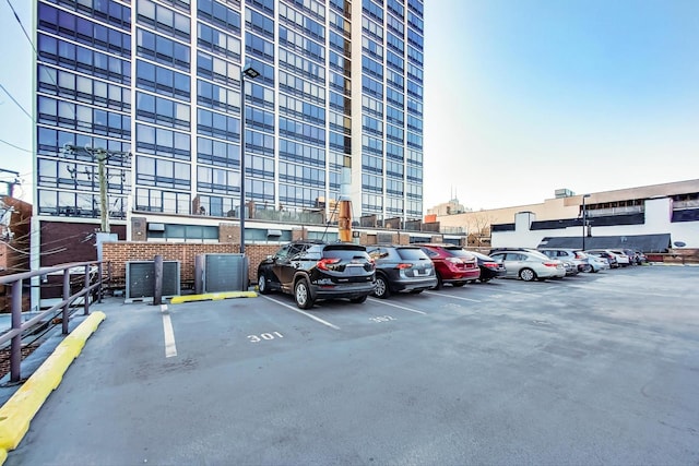 1636 N Wells St Unit 3007, Chicago, IL 60614 - view of uncovered parking lot