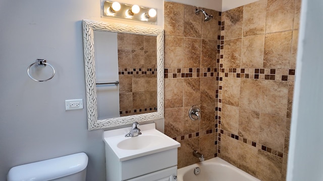 335 Oakwood St, Park Forest, IL 60466 - full bathroom with vanity and tub / shower combination