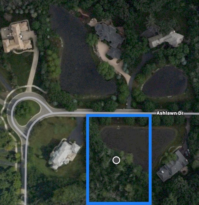1241 Ashlawn Dr, Lake Forest, IL 60045