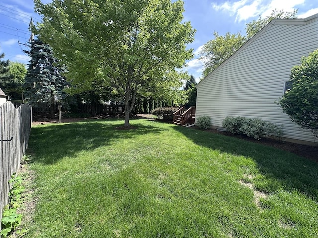 4075 Peartree Dr, Lake In The Hills, IL 60156 - view of yard