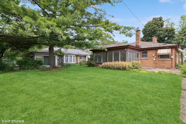 5049 Birchwood Ave, Skokie, IL 60077 - photo 21