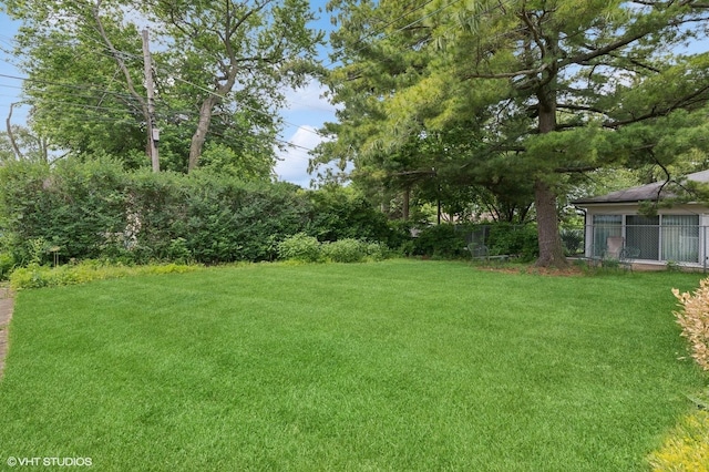 5049 Birchwood Ave, Skokie, IL 60077 - photo 22