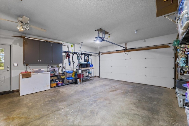 2911 E Oaks Rd N, Urbana, IL 61802 - garage with a garage door opener, washer / dryer, and ceiling fan