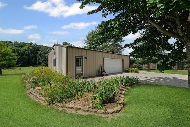 2911 E Oaks Rd N, Urbana, IL 61802 - view of outdoor structure with driveway