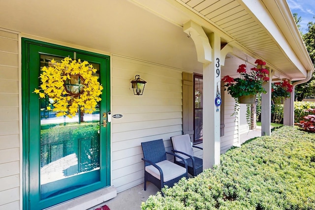 39 Keswick Ct, Lincolnshire, IL 60069 - view of exterior entry featuring covered porch