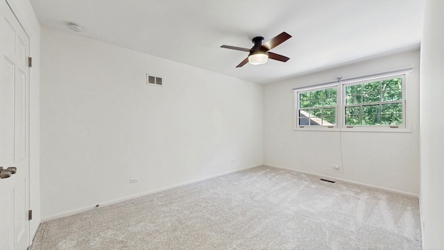39 Keswick Ct, Lincolnshire, IL 60069 - carpeted spare room with a ceiling fan and a smoke detector