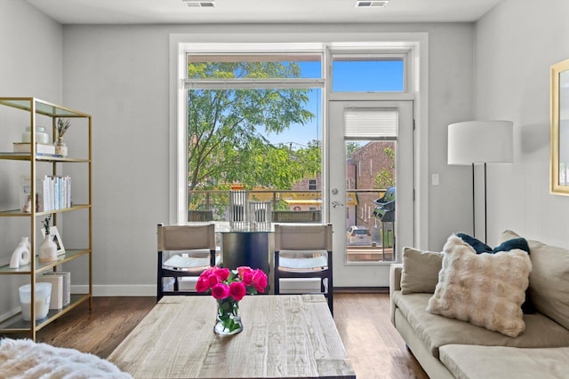 2140 W Armitage Ave Unit 3W, Chicago, IL 60647 - living area featuring wood finished floors and baseboards
