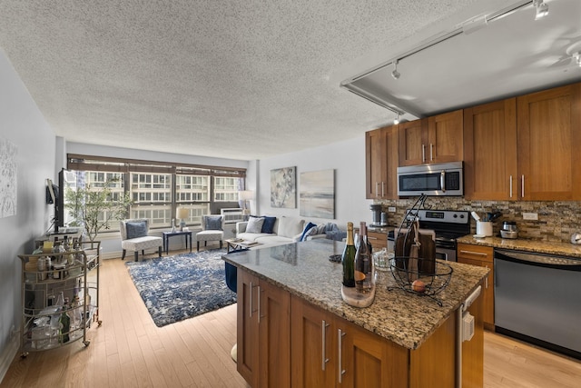 2930 N Sheridan Rd Unit 908, Chicago, IL 60657 - photo 3