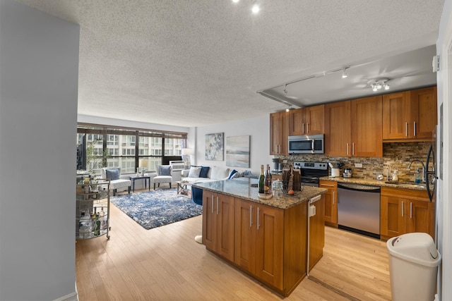 2930 N Sheridan Rd Unit 908, Chicago, IL 60657 - photo 7
