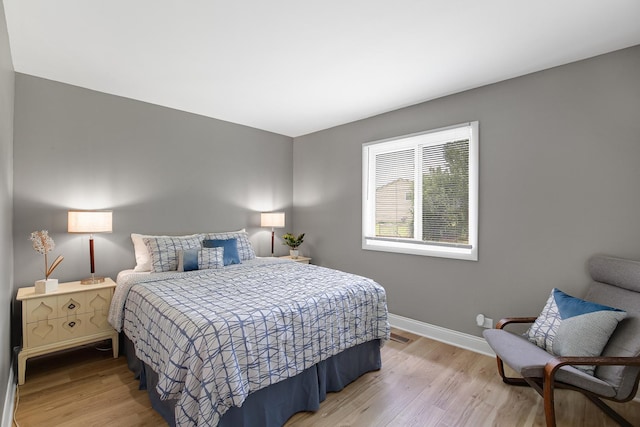 17711 Country Club Ln, Country Club Hills, IL 60478 - bedroom featuring light wood-style flooring