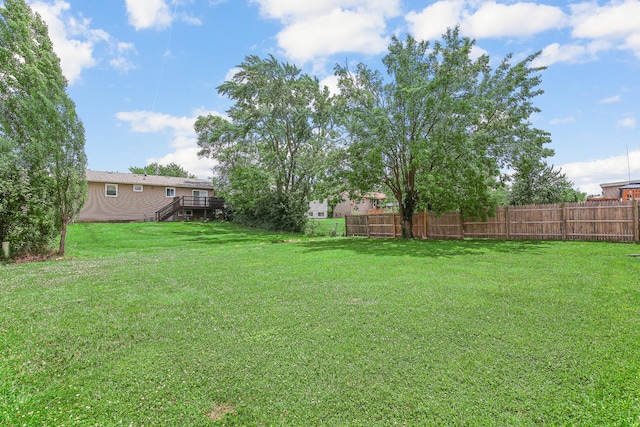 17711 Country Club Ln, Country Club Hills, IL 60478 - view of yard featuring stairs