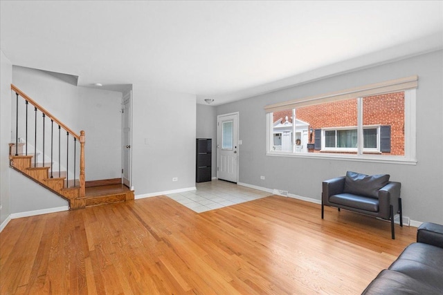 2110 Saint Johns Ave Unit B, Highland Park, IL 60035 - photo 3