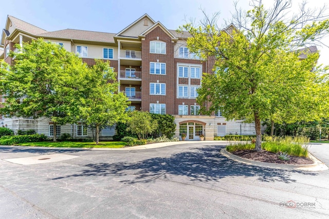 640 Robert York Ave Unit 306, Deerfield, IL 60015 - view of building exterior