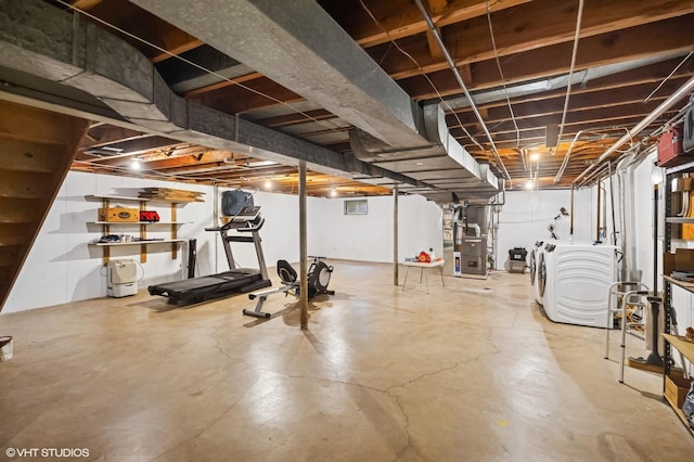 2340 Pomona Ln, Wilmette, IL 60091 - exercise room with heating unit