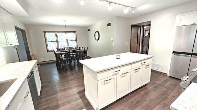 205 N Lincoln St, Elwood, IL 60421 - photo 11