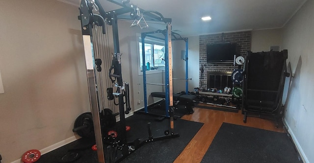 501 Hemlock Ln, Libertyville, IL 60048 - workout area with wood finished floors