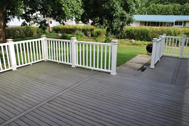 819 S W St, Earlville, IL 60518 - wooden terrace featuring a lawn