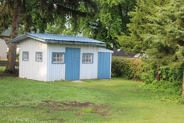 819 S W St, Earlville, IL 60518 - view of shed
