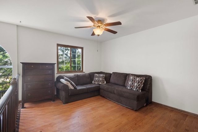 96 Townsend Cir, Naperville, IL 60565 - living area featuring plenty of natural light, ceiling fan, and light wood-type flooring