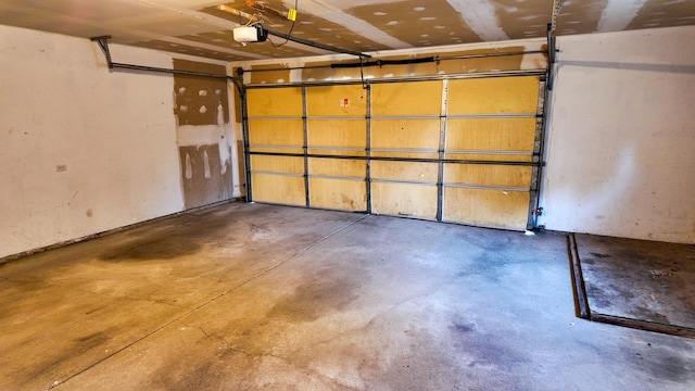 25601 Linden Ave, Monee, IL 60449 - garage featuring a garage door opener