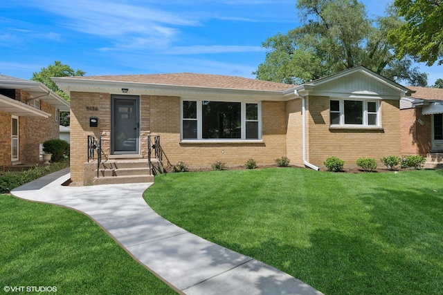 5136 Coyle Ave, Skokie, IL 60077 - photo 1