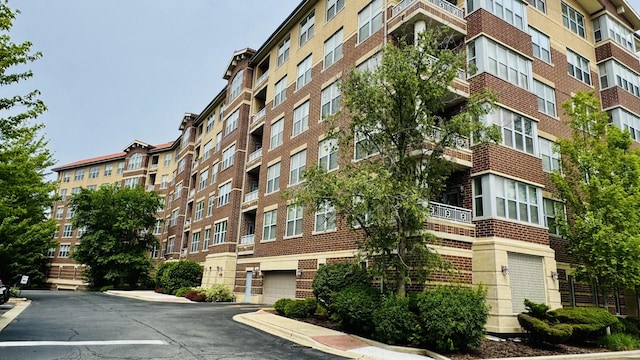 9360 Skokie Blvd Unit 414, Skokie, IL 60077 - view of apartment building / complex