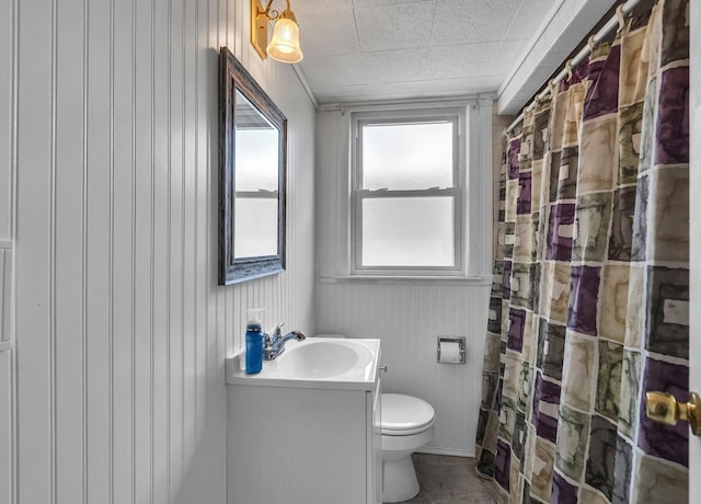 3355 N Neva Ave, Chicago, IL 60634 - bathroom featuring vanity, plenty of natural light, and curtained shower