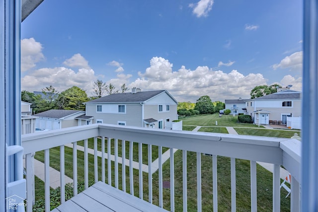 1594 Cornell Cir, Hoffman Estates, IL 60169 - balcony featuring a residential view