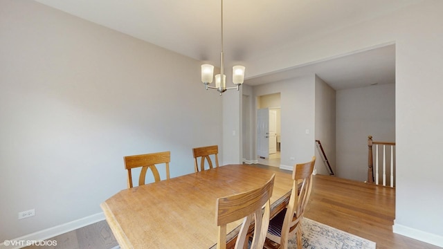 1517 128th St, Lemont, IL 60439 - dining area with wood finished floors and a chandelier