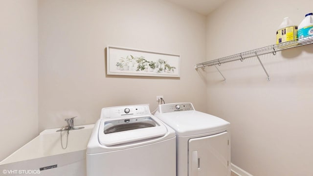 1517 128th St, Lemont, IL 60439 - washroom with washer and dryer and baseboards