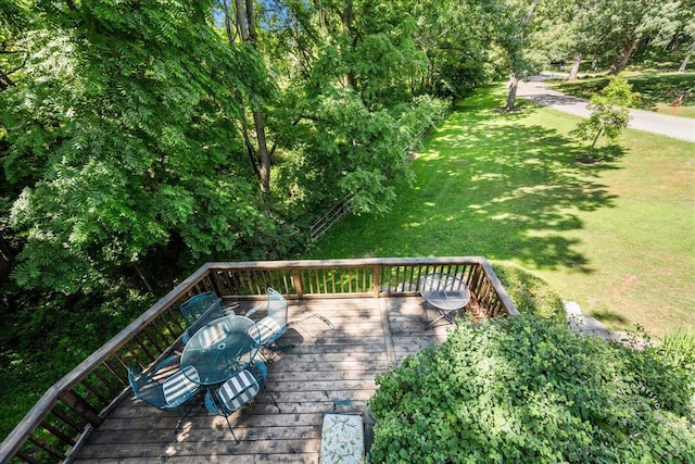 42W285 Retreat Ct Unit 2, Saint Charles, IL 60175 - wooden terrace with a yard