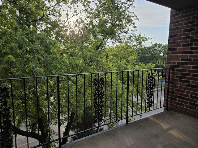 9386 Landings Ln Unit 306, Des Plaines, IL 60016 - view of balcony