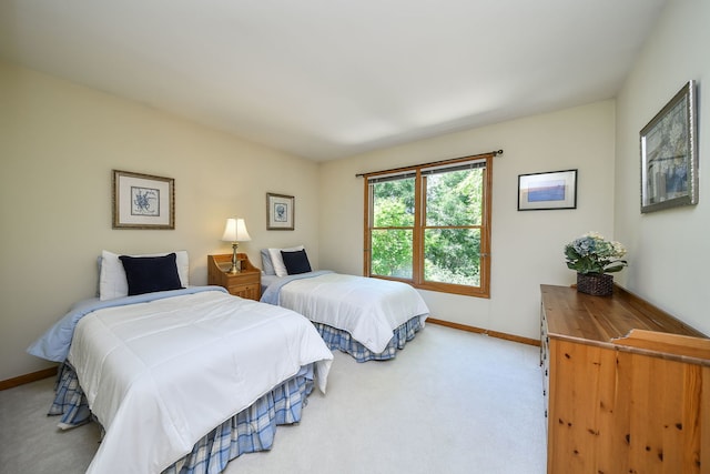 2845 Kendridge Ln, Aurora, IL 60502 - bedroom featuring baseboards and carpet