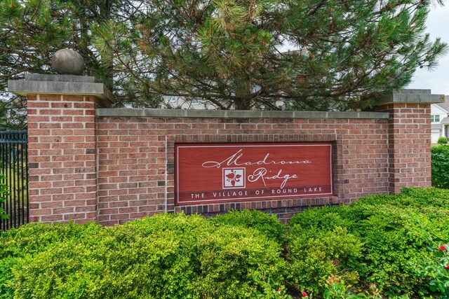 399 W Cambria Dr, Round Lake, IL 60073 - photo 31