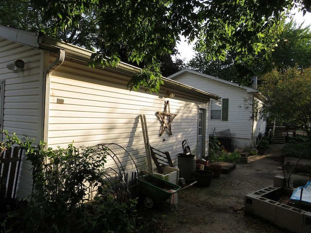 510 7th St, Mazon, IL 60444 - view of side of property