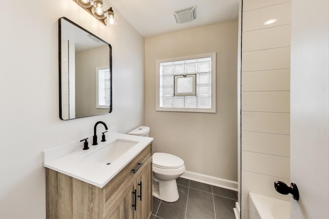 5949 W 55th St, Chicago, IL 60638 - bathroom featuring vanity and tile patterned flooring