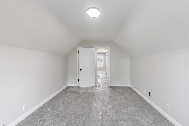 5949 W 55th St, Chicago, IL 60638 - bonus room featuring carpet floors and lofted ceiling