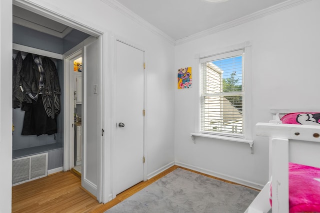 21276 W Arbor Ln, Lake Zurich, IL 60047 - bedroom featuring light wood-style flooring and ornamental molding
