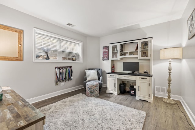 17456 Sauk Dr, Lockport, IL 60441 - office space with wood finished floors and baseboards