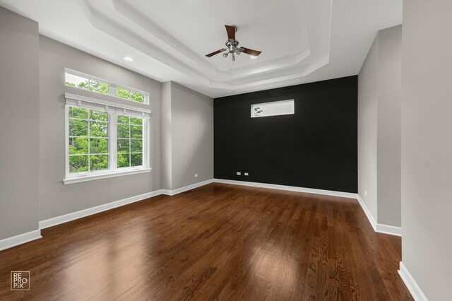 3643 N Hamlin Ave, Chicago, IL 60618 - photo 11