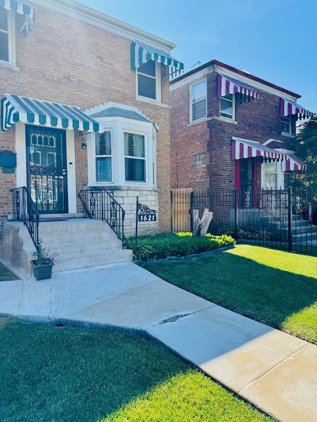 1621 N Luna Ave, Chicago, IL 60639 - view of front of home with brick siding