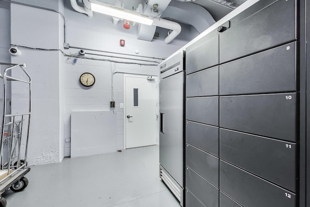 3900 N Lake Shore Dr Unit 7C, Chicago, IL 60613 - garage featuring built in refrigerator