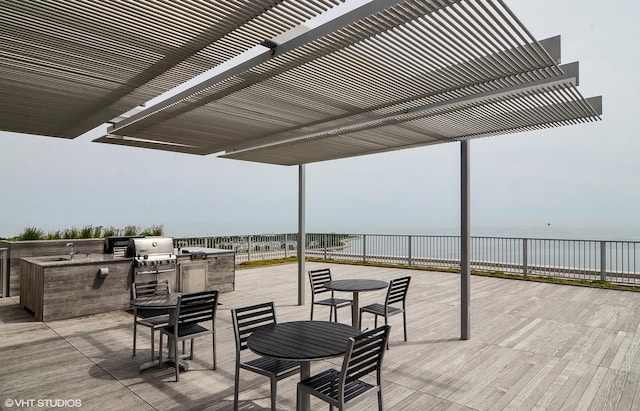 3900 N Lake Shore Dr Unit 7C, Chicago, IL 60613 - view of patio with a water view and area for grilling