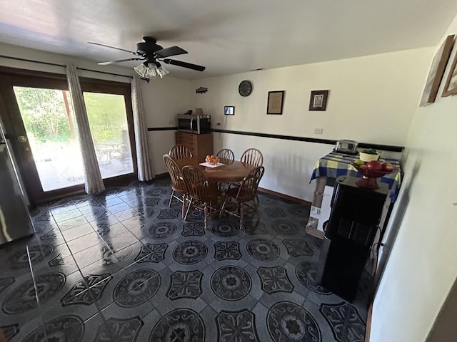194 S Collins St, South Elgin, IL 60177 - photo 37